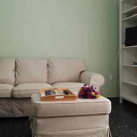 Paris Spacious Beach Apartment Loutráki Extérieur photo