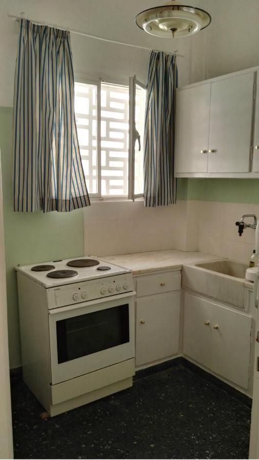 Paris Spacious Beach Apartment Loutráki Extérieur photo